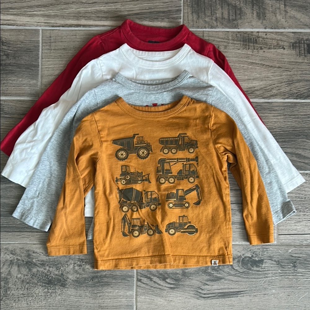 Gap Playtime Favorites Tee’s